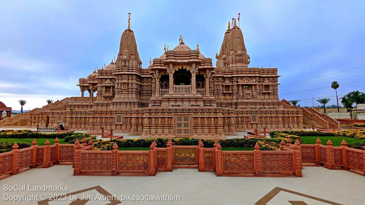 BAPS Shri Swaminarayan Mandir Chino Hills