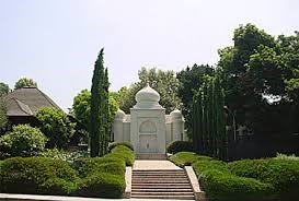 Vedanta Society Of Southern California, Ramakrishna Monastery